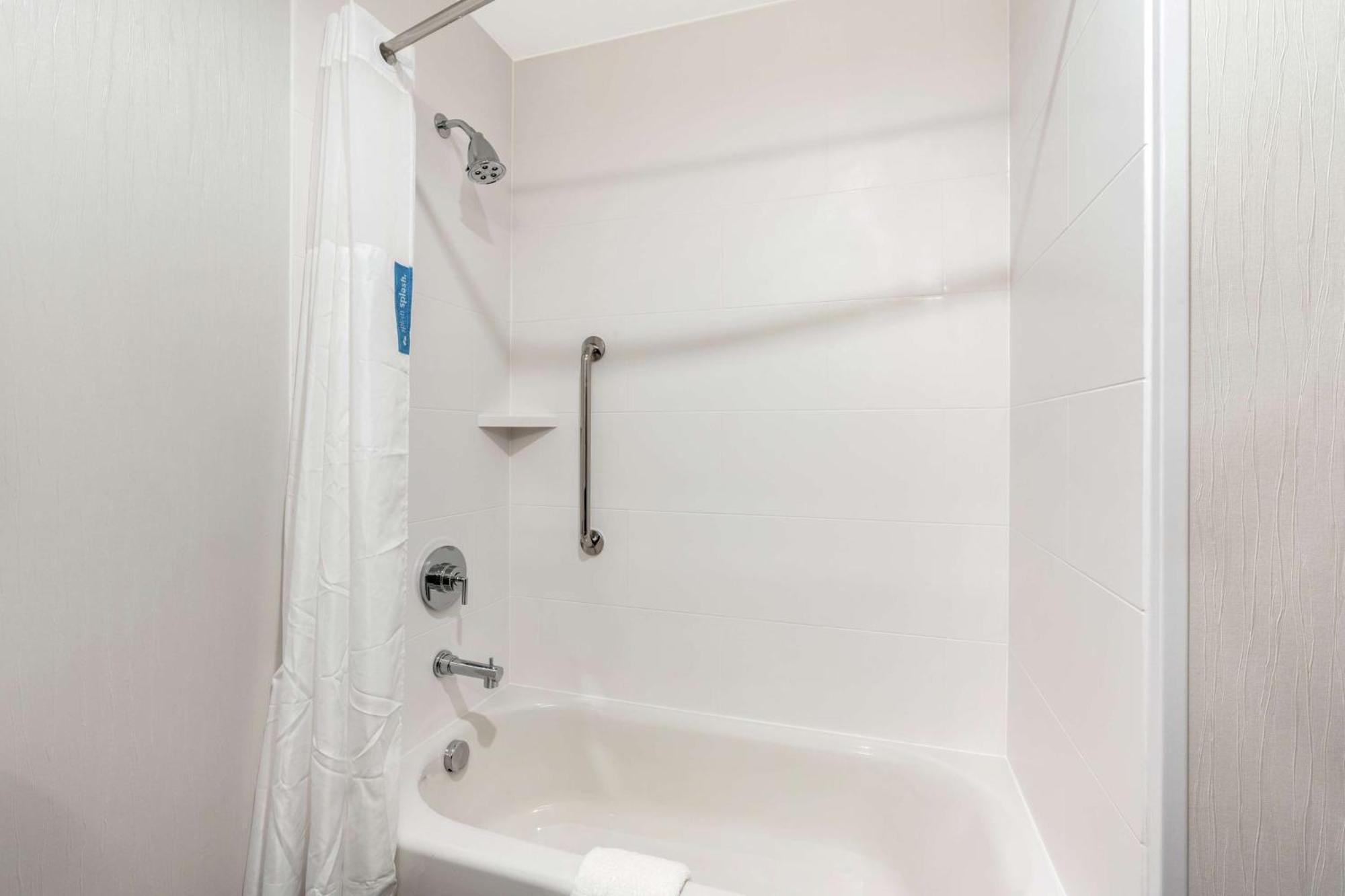Hampton Inn & Suites Spokane Downtown-South Екстериор снимка