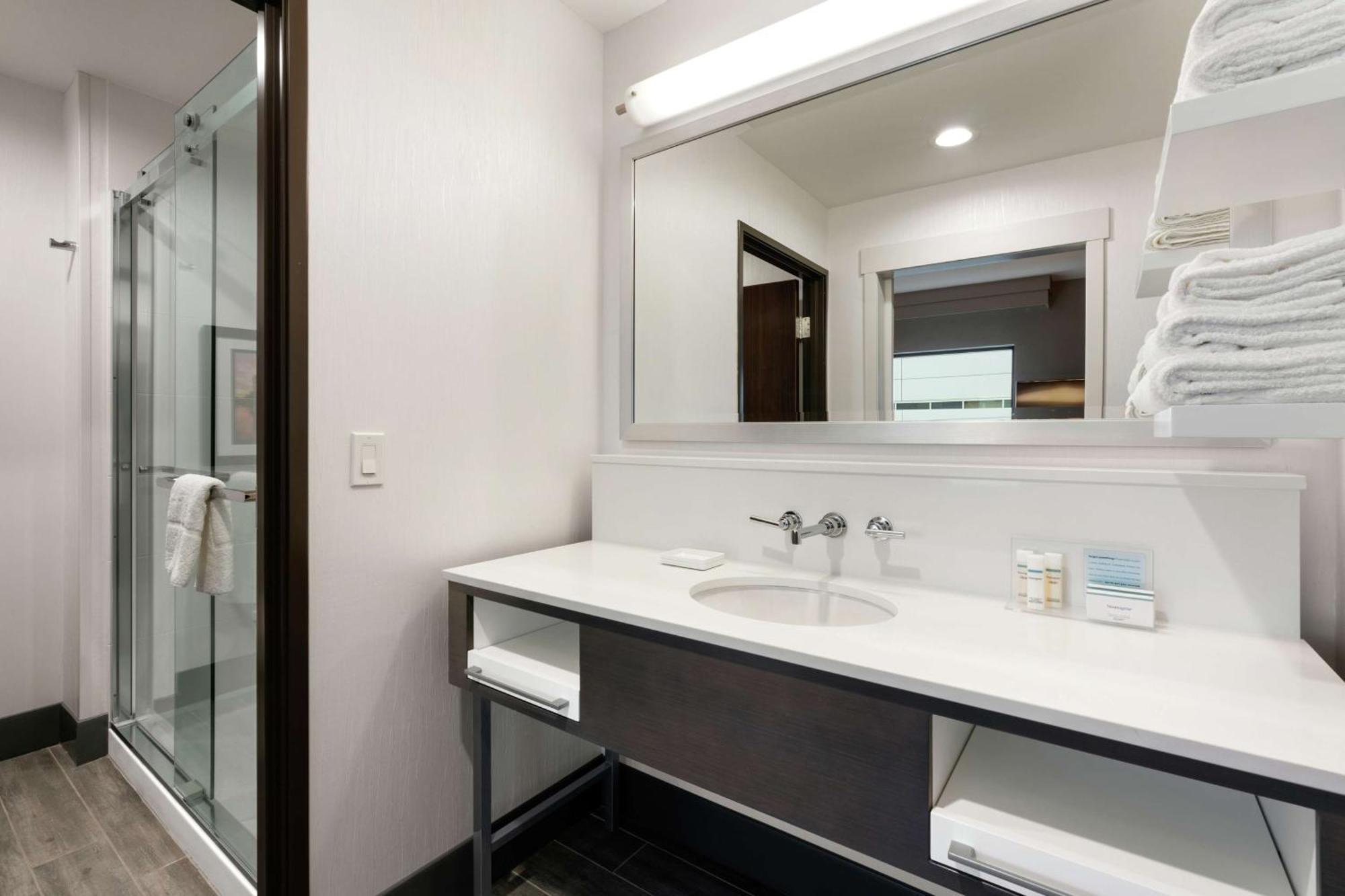 Hampton Inn & Suites Spokane Downtown-South Екстериор снимка
