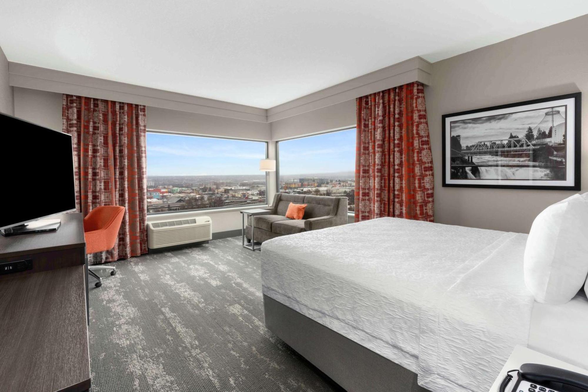 Hampton Inn & Suites Spokane Downtown-South Екстериор снимка