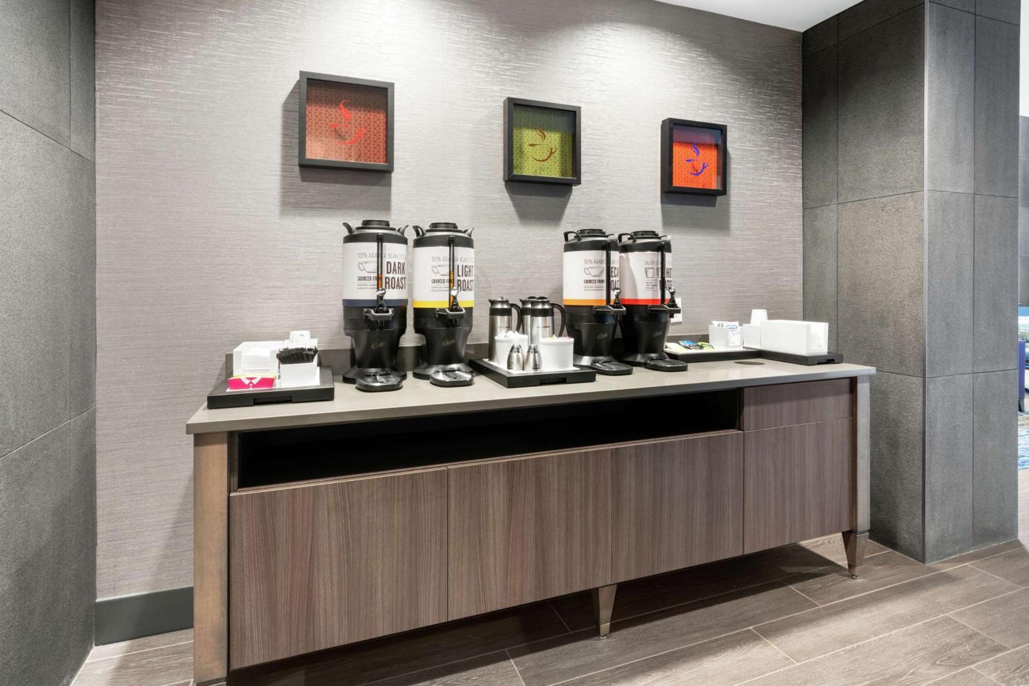 Hampton Inn & Suites Spokane Downtown-South Екстериор снимка